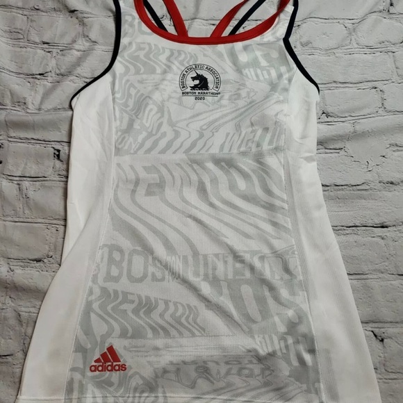 ADIDAS BOSTON MARATHON WOMENS RUNNING TANK SIZE SMALL JERSEY WHITE USA AEROREADY - Picture 1 of 4